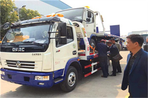 游仙汽车道路救援拖车价格